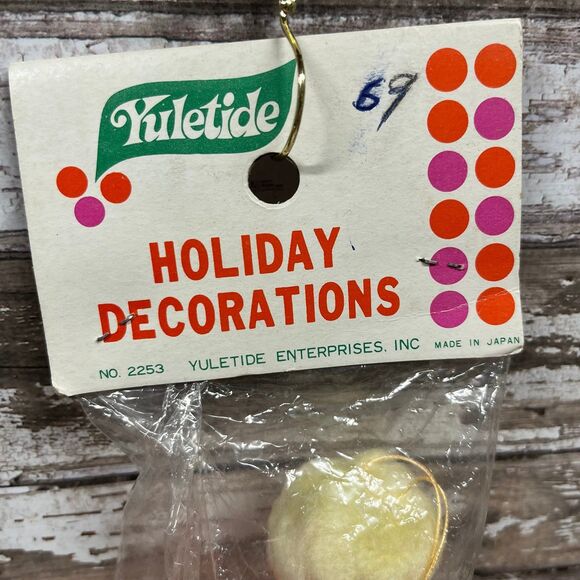 Vintage Christmas Yuletide Pixie Elf Knee Hugger on Mushroom Ornament - Picture 2 of 10